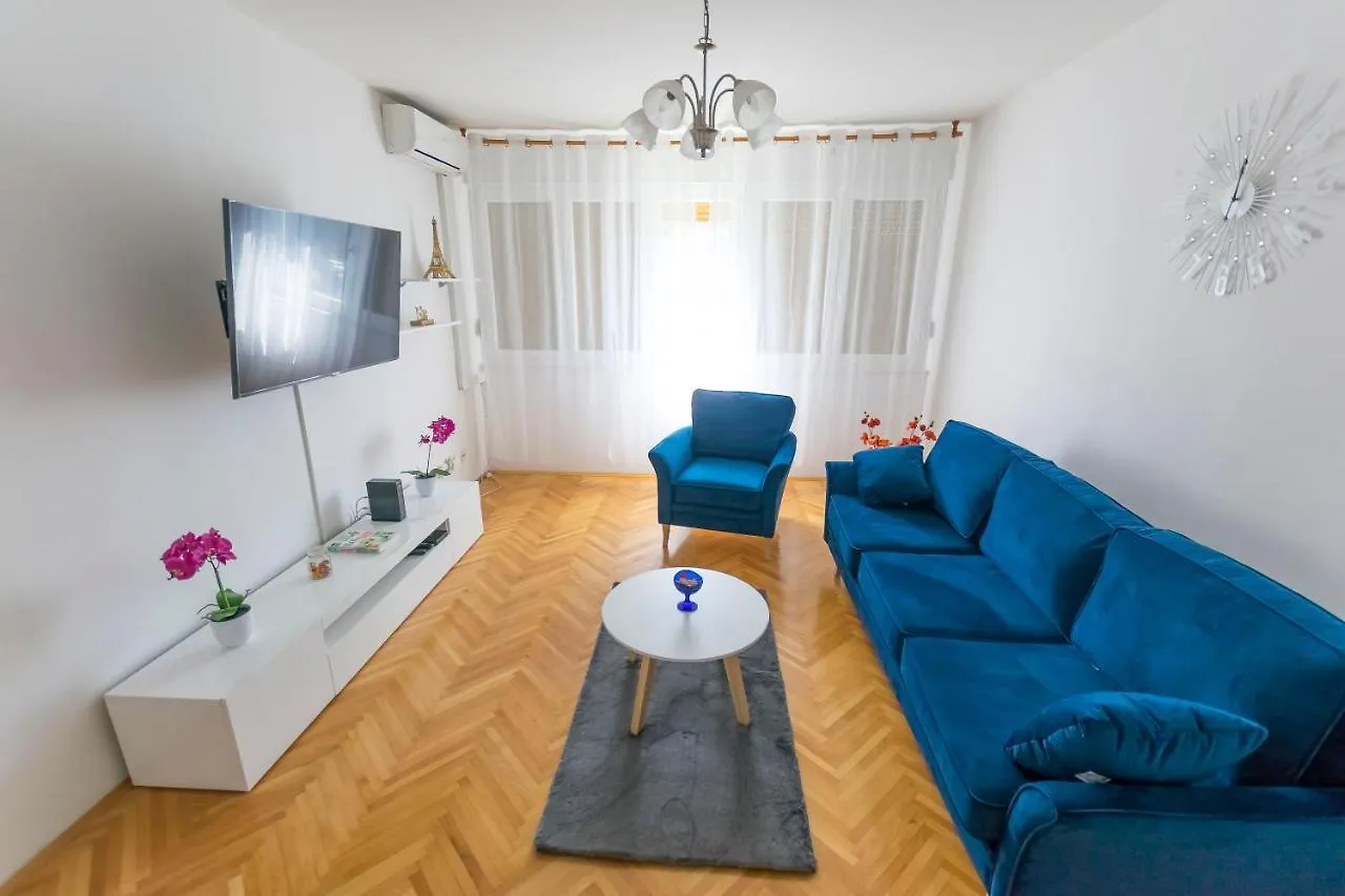 Apartment Nice Split